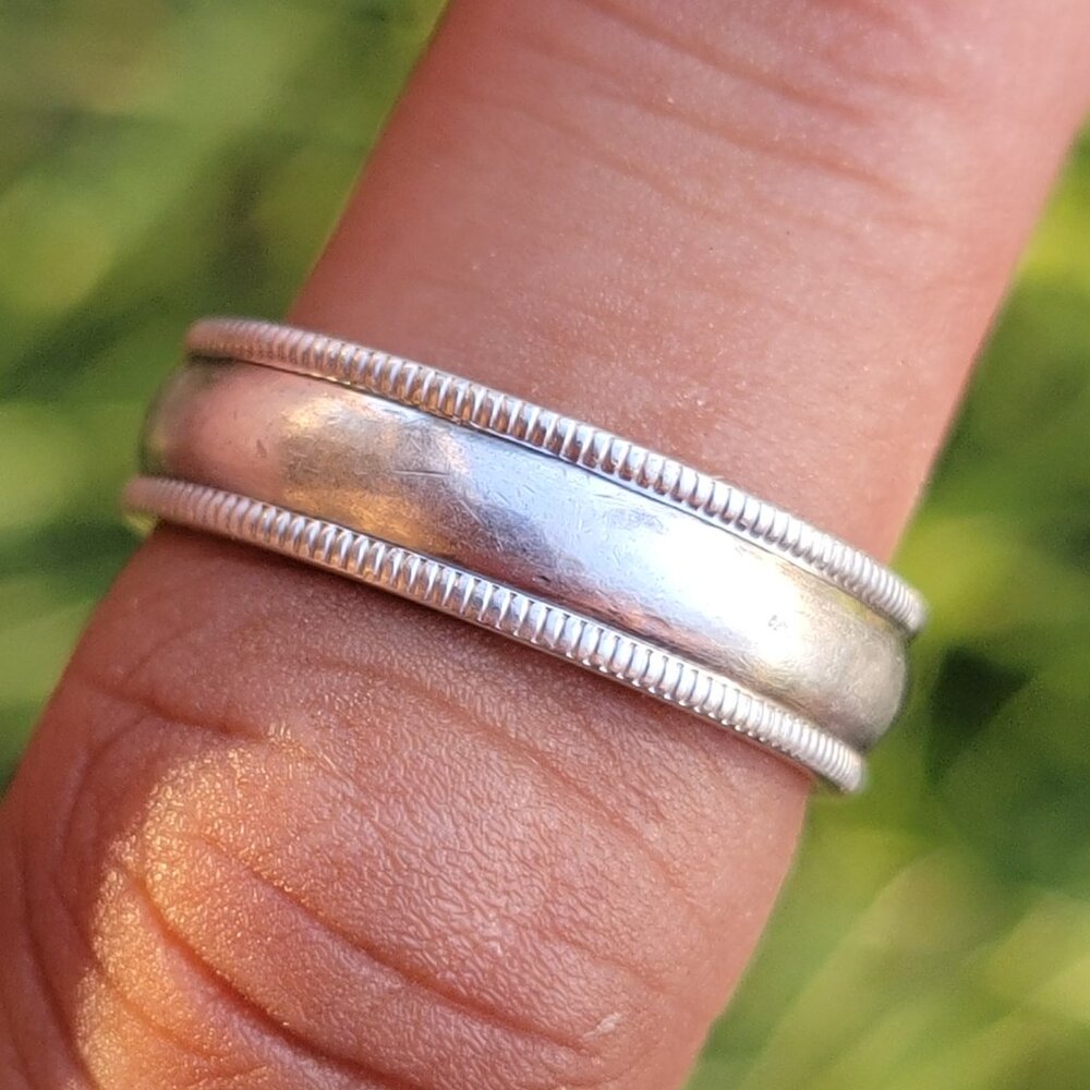 Exquisite Solid 925 Sterling Silver Wide Etched R… - image 2